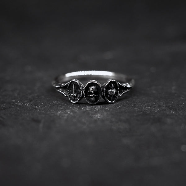 Trium Ring