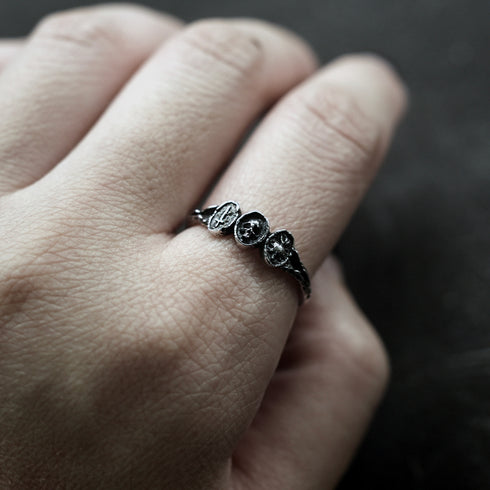 Trium Ring