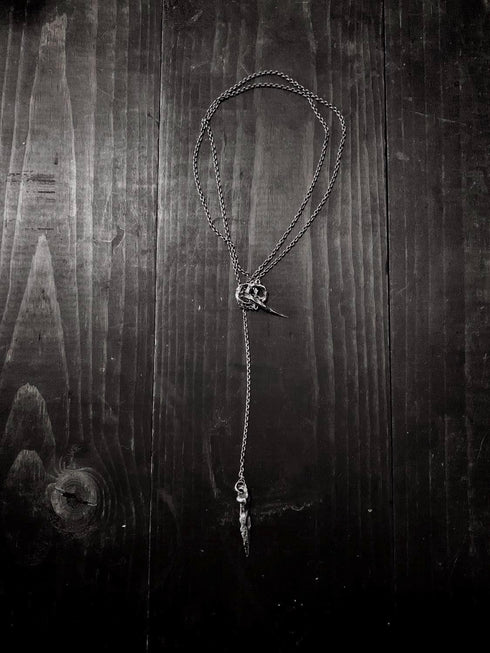 Petit Lapis Lariat Choker